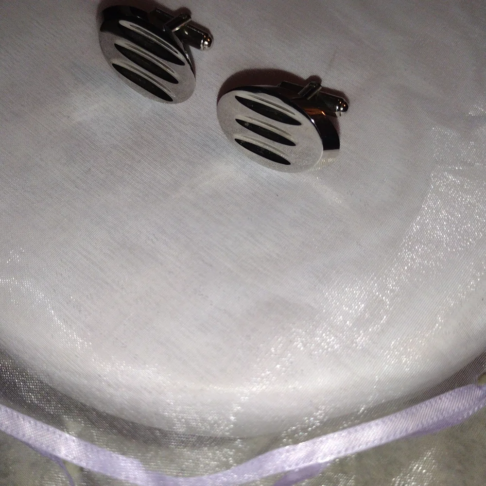 VINTAGE Silver Oval Striped Cufflinks